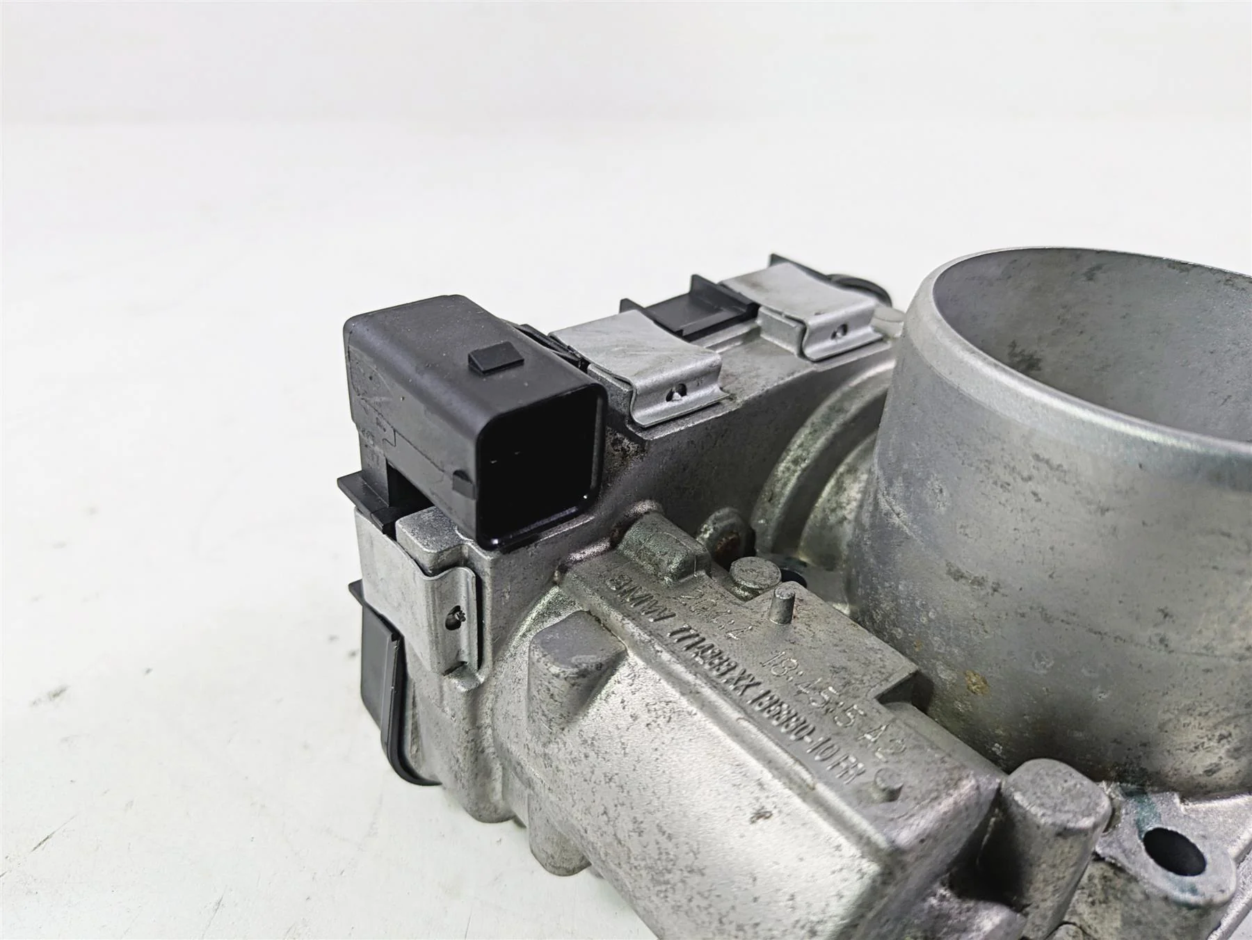 2015 BMW K1600 GT K48 Throttle Body 13547714283 13548564960 - Image 10