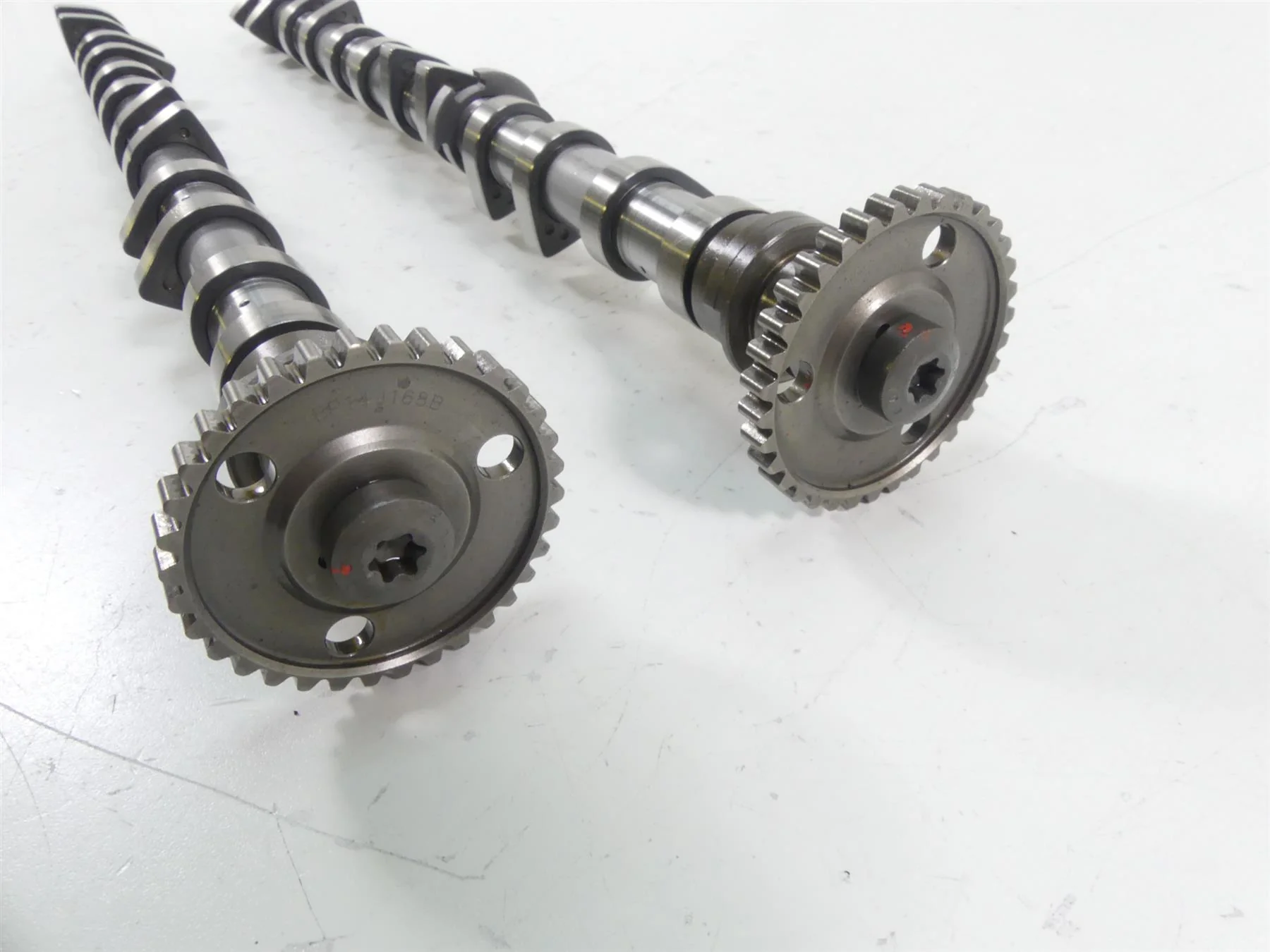 2015 BMW K1600GT K48 Camshaft Cam Shaft Set 11317728770 11317728772 - Image 2