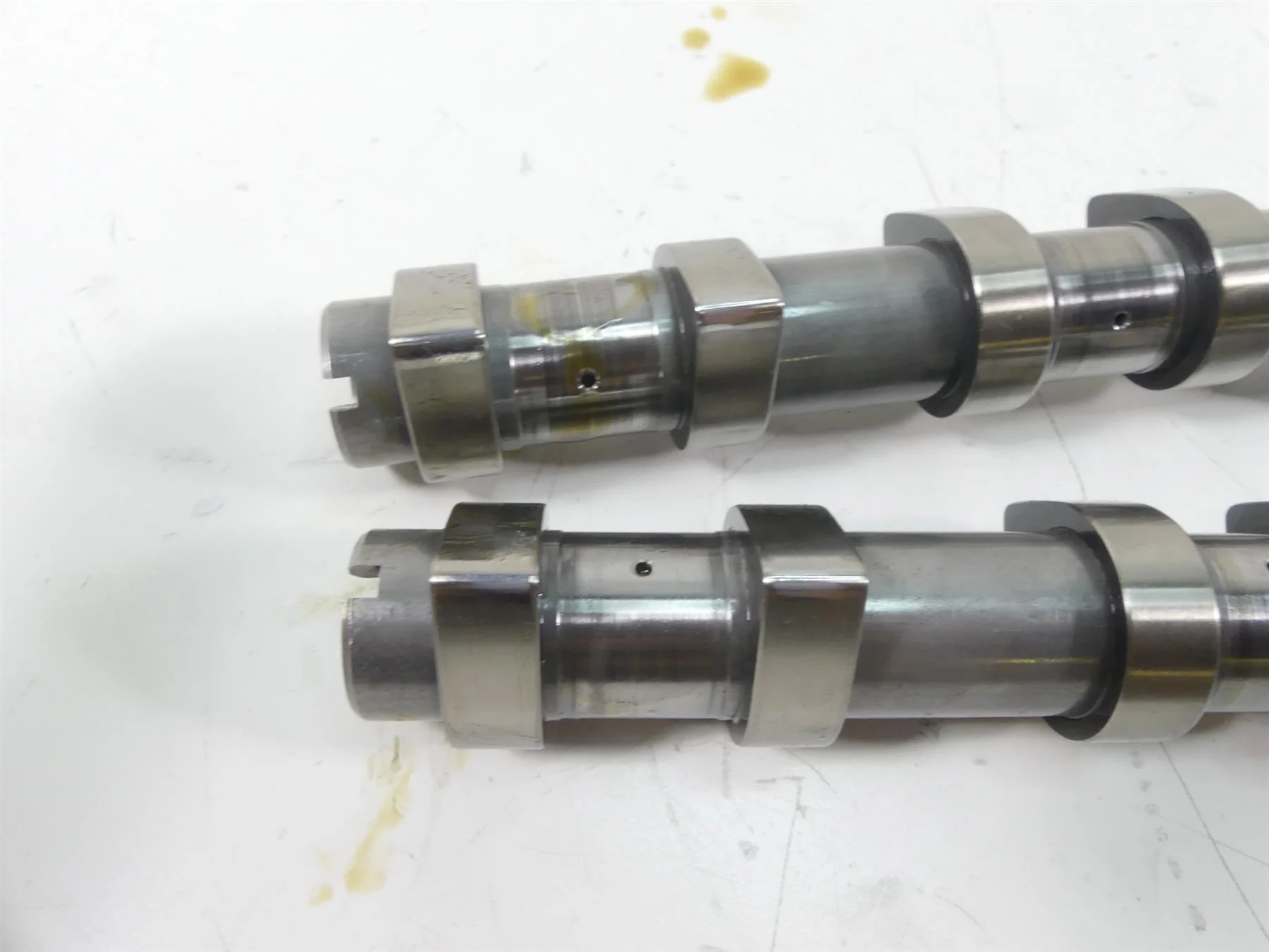 2015 BMW K1600GT K48 Camshaft Cam Shaft Set 11317728770 11317728772 - Image 8