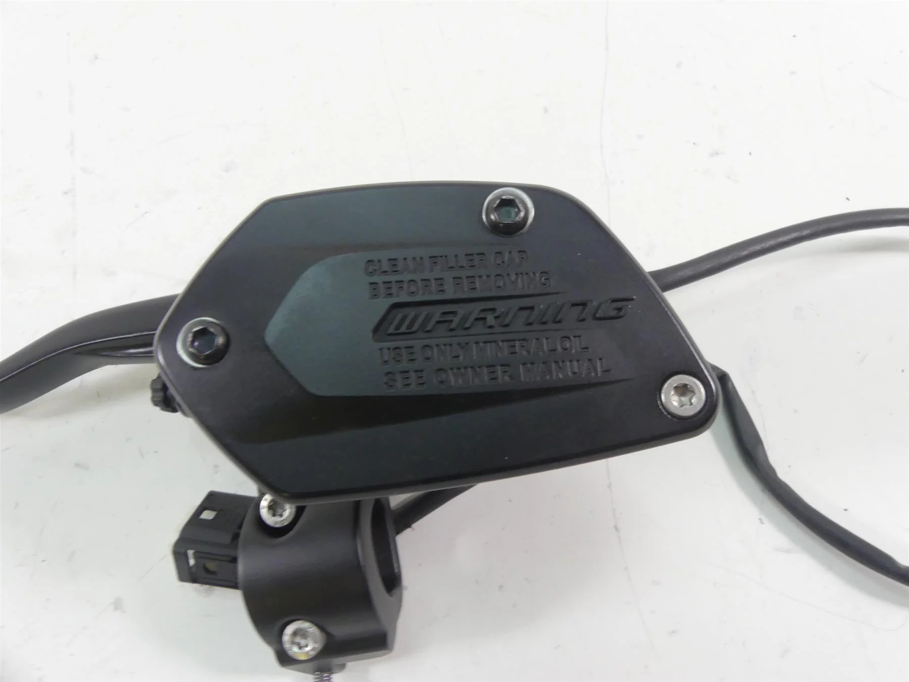 2015 BMW K1600GT K48 Clutch Master Cylinder + Lever 32728533722 - Image 11