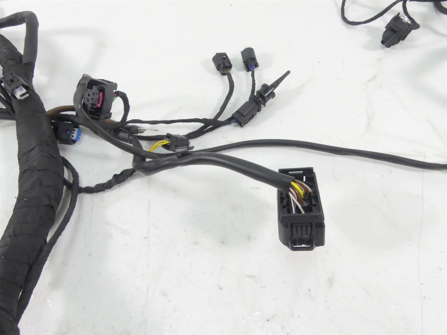 2015 BMW K1600GT K48 Main & Engine Wiring Harness Loom - Read 61118551525 - Image 9