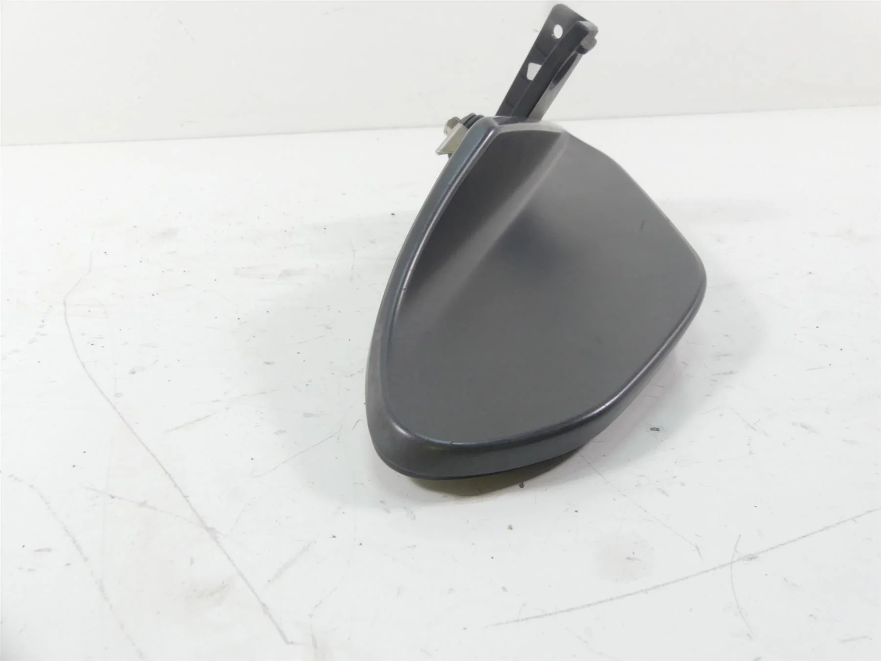 2015 BMW K1600GT K48 Right Wind Slipstream Deflector + Mount 46637727534 - Image 6
