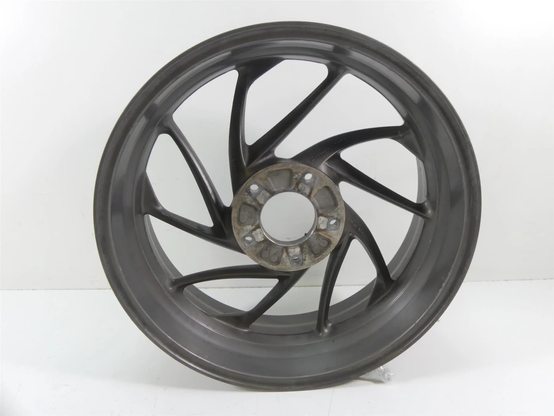 2015 BMW K1600GT K48 Straight Grey Rear Wheel Rim 17x6  36318529042 8528659 - Image 3