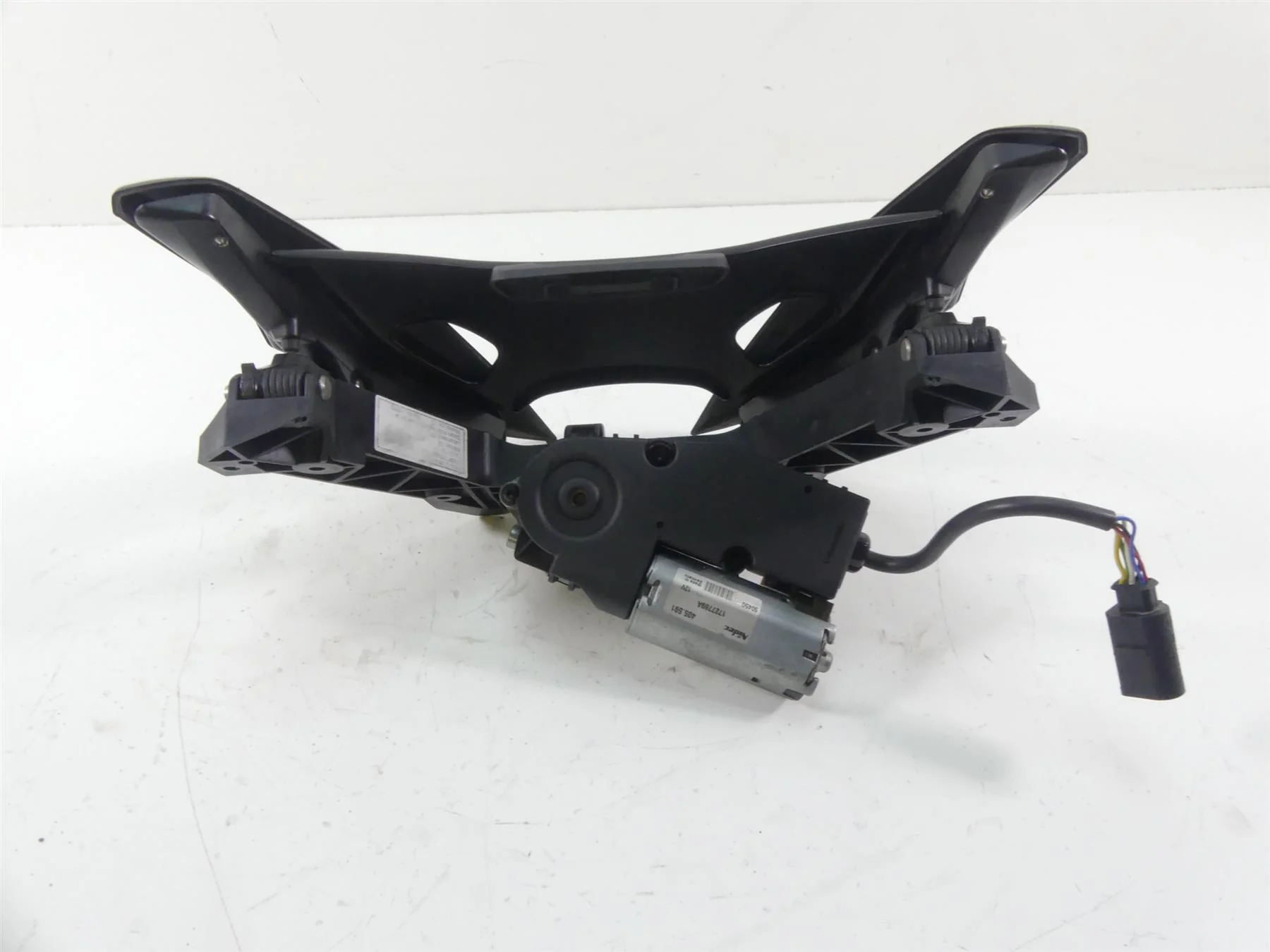 2015 BMW K1600GT K48 Windshield Wind Shield Screen Adjuster + Motor 46637724081 - Image 2