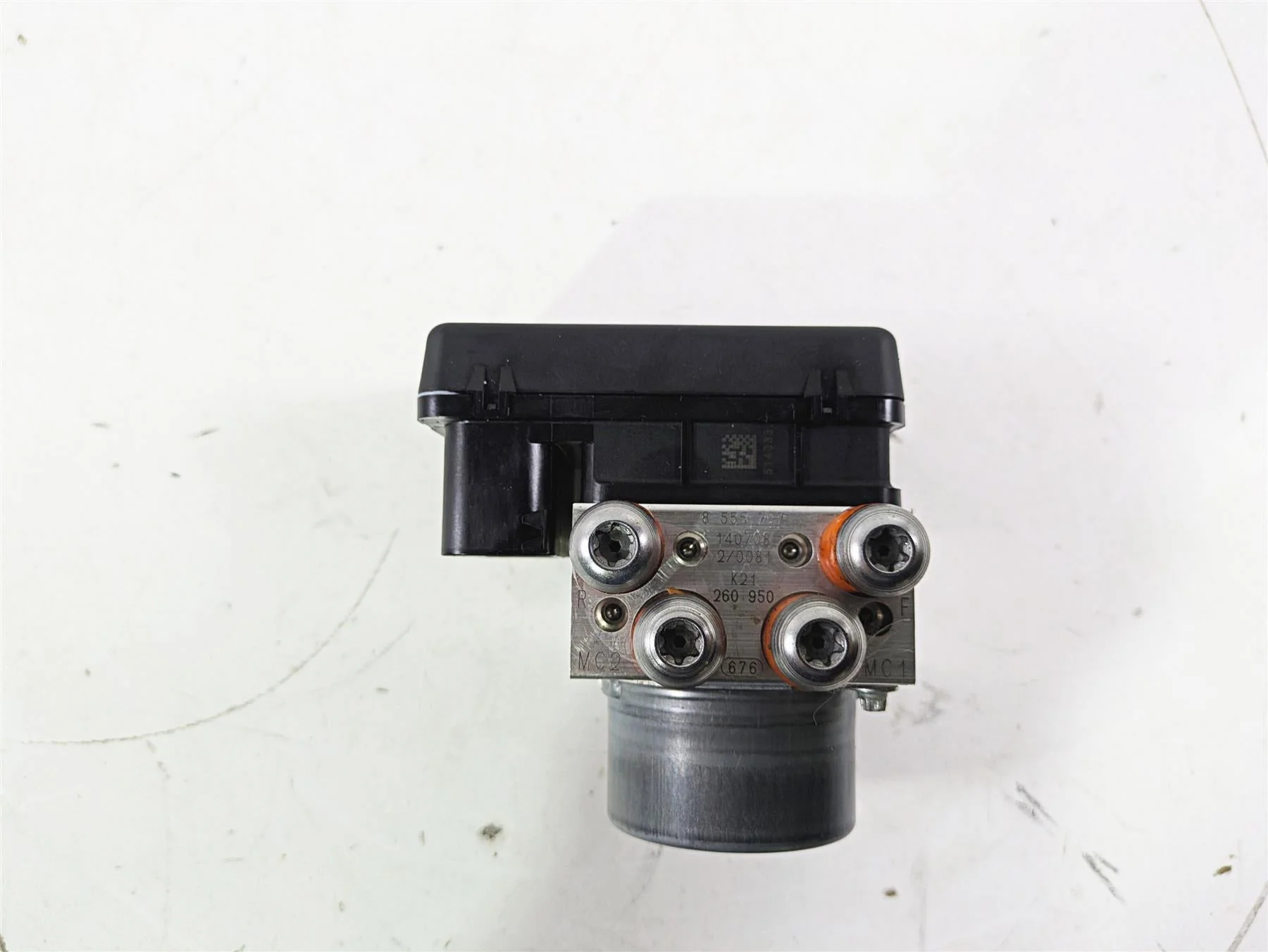 2015 BMW R nineT K21 Abs Brake Pump Module Pressure Unit 34518546851 - Image 6