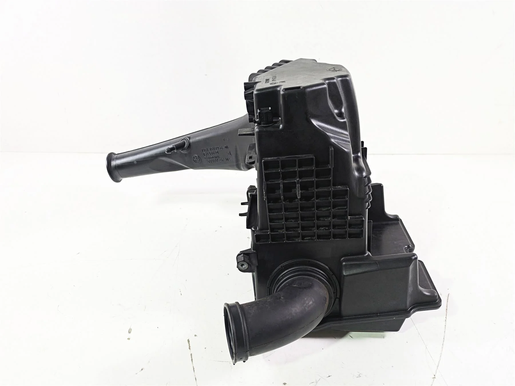 2015 BMW R nineT K21 Air Box Cleaner Breather Filter Set 13717720354 - Image 3