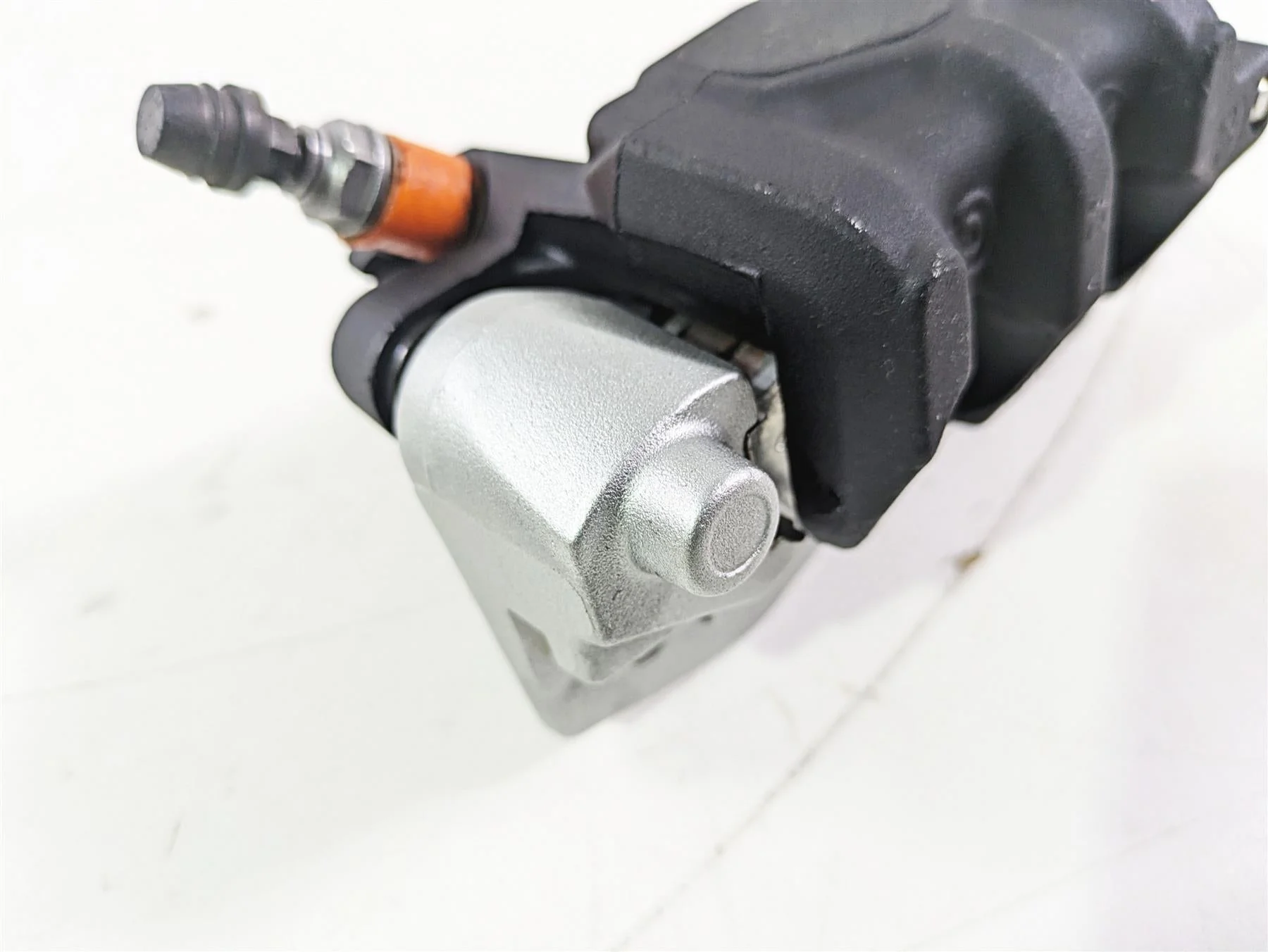 2015 BMW R nineT K21 Brembo Rear Brake Caliper + Mount - 591 Mi Only 34217664103 - Image 10