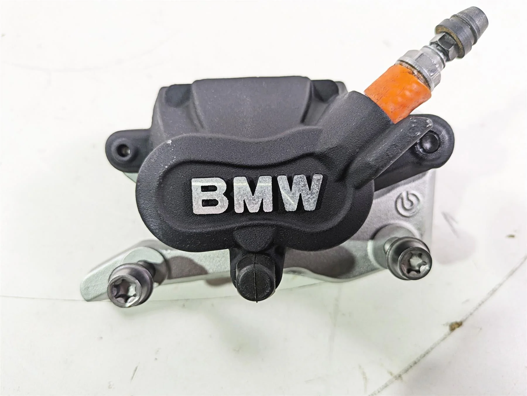 2015 BMW R nineT K21 Brembo Rear Brake Caliper + Mount - 591 Mi Only 34217664103 - Image 12