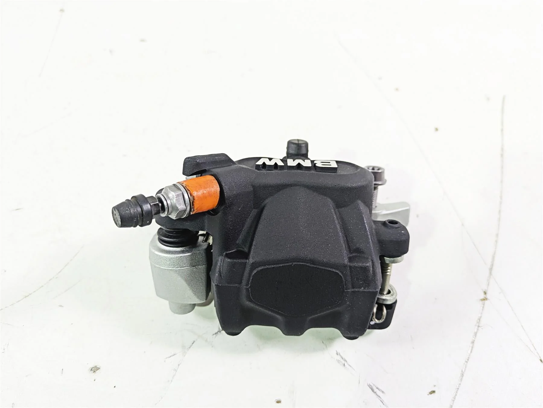 2015 BMW R nineT K21 Brembo Rear Brake Caliper + Mount - 591 Mi Only 34217664103 - Image 3