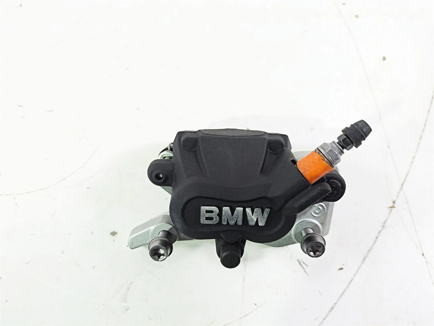 2015 BMW R nineT K21 Brembo Rear Brake Caliper + Mount - 591 Mi Only 34217664103 - Image 5