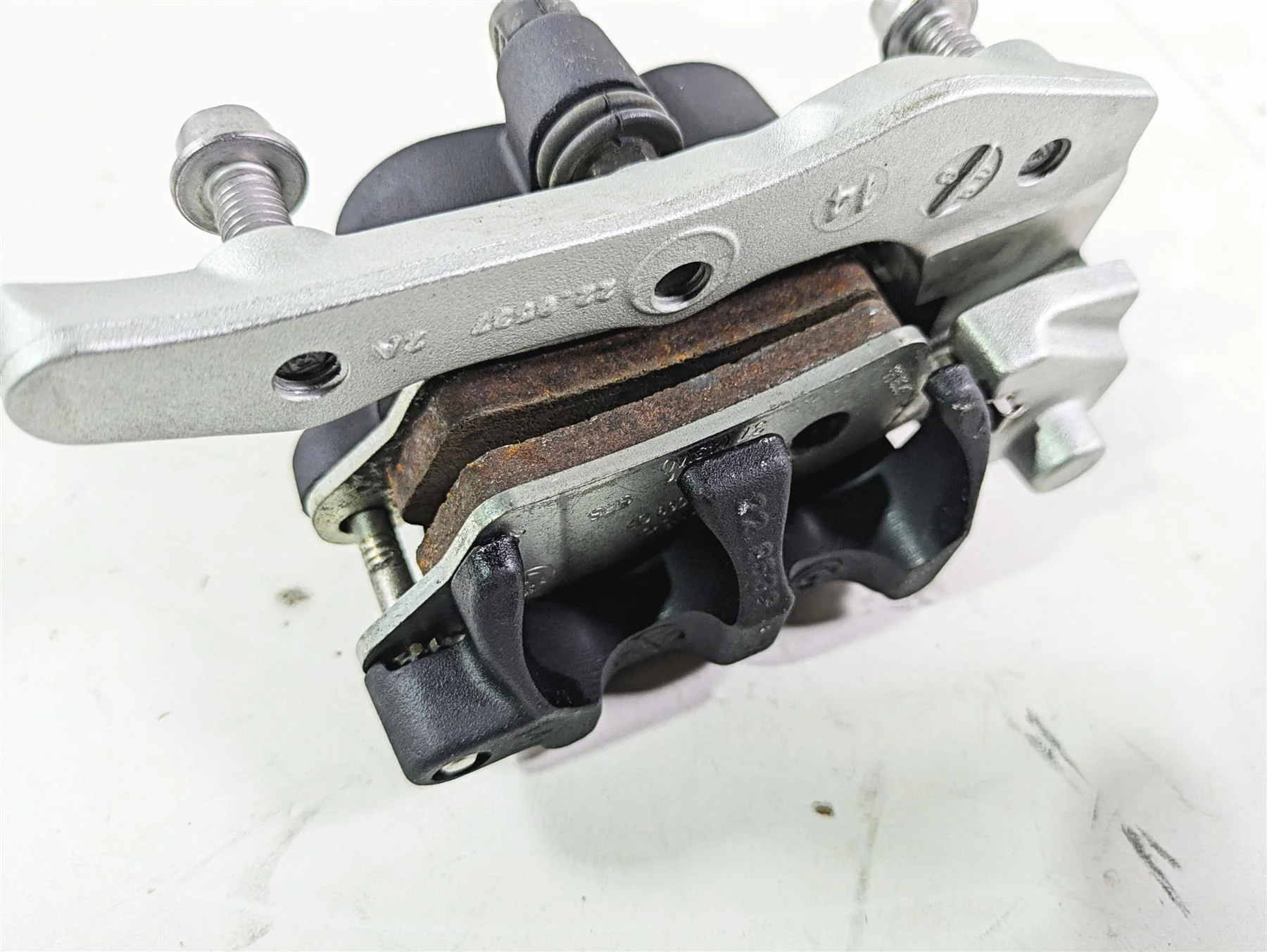2015 BMW R nineT K21 Brembo Rear Brake Caliper + Mount - 591 Mi Only 34217664103 - Image 8