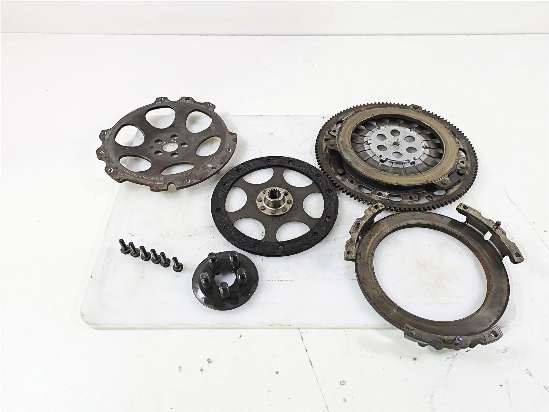 2015 BMW R nineT K21 Friction Clutch Pressure Plate Disc Set 591 Mi 21217697737 - Image 2