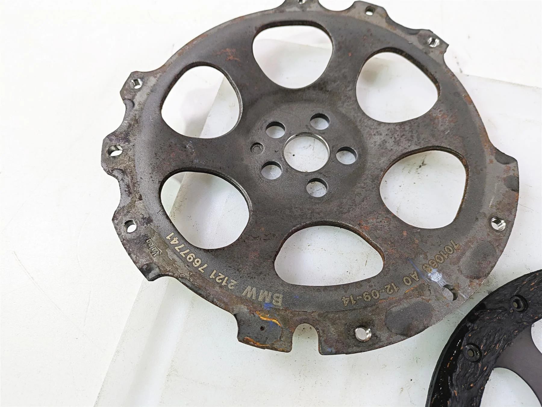 2015 BMW R nineT K21 Friction Clutch Pressure Plate Disc Set 591 Mi 21217697737 - Image 7
