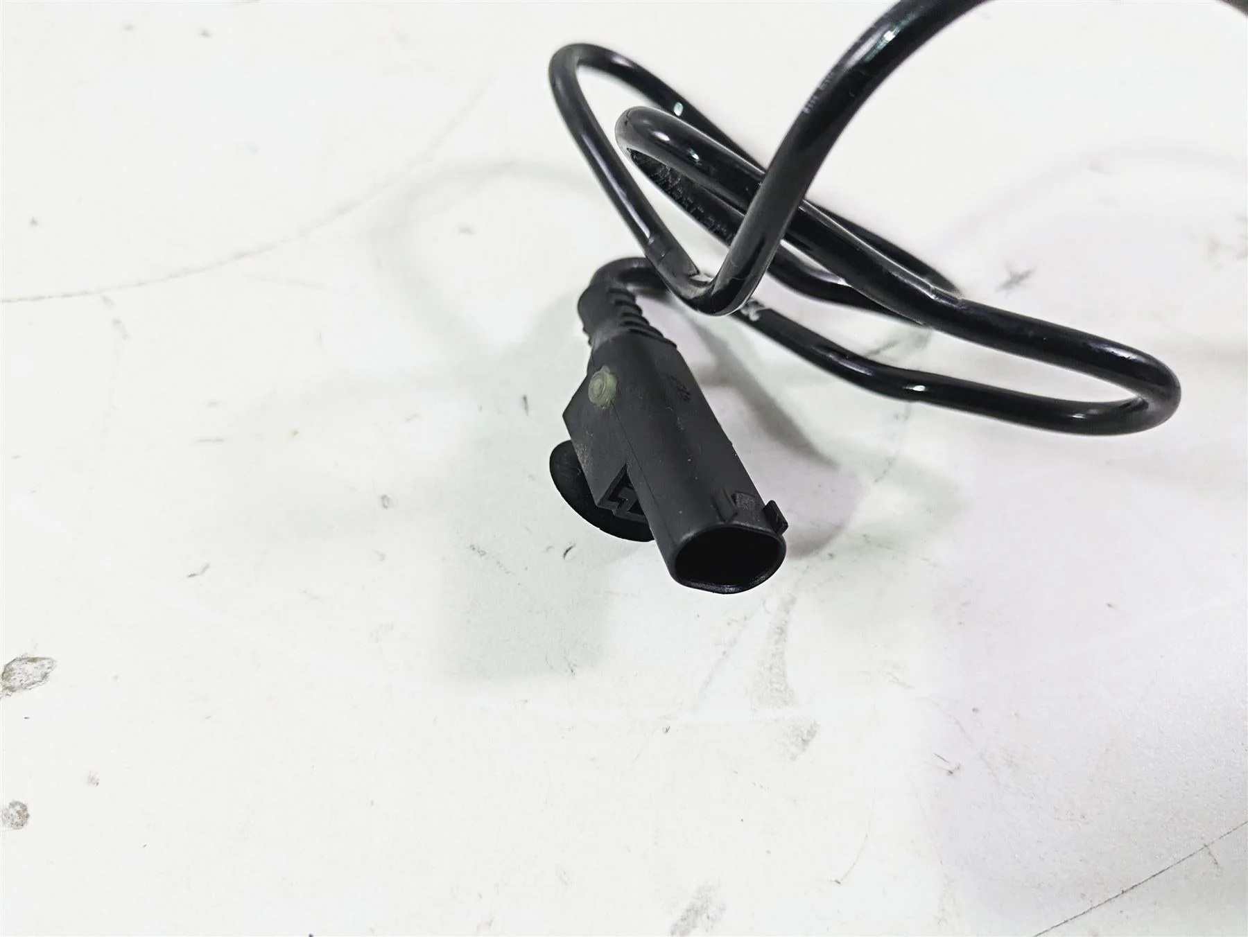 2015 BMW R nineT K21 Front Abs Brake Wheel Speed Sensor 34527677824 - Image 6