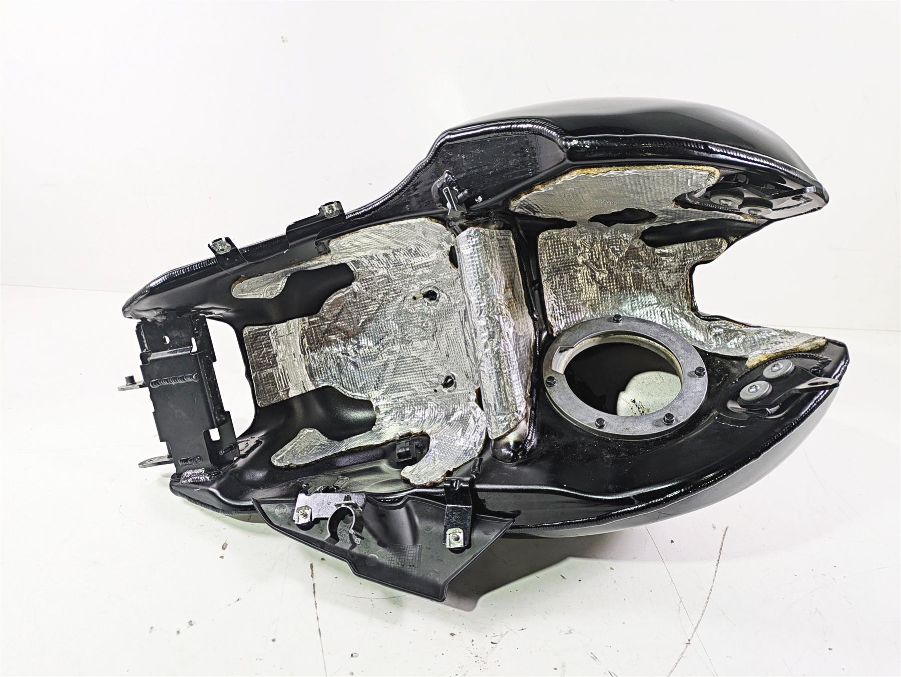 2015 BMW R nineT K21 Fuel Gas Petrol Tank Reservoir - 591 Miles Only 16118522862 - Image 8