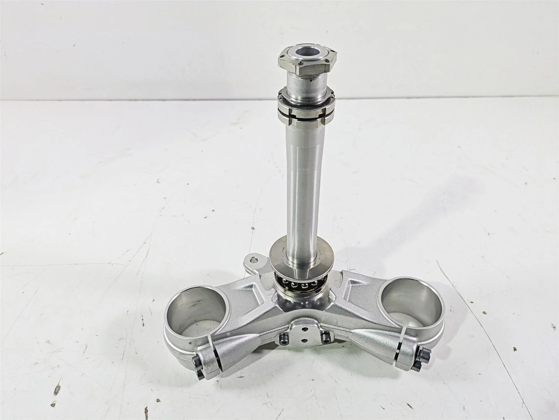 2015 BMW R nineT K21 Lower Triple Tree Steering Stem 31428552873 31428538054