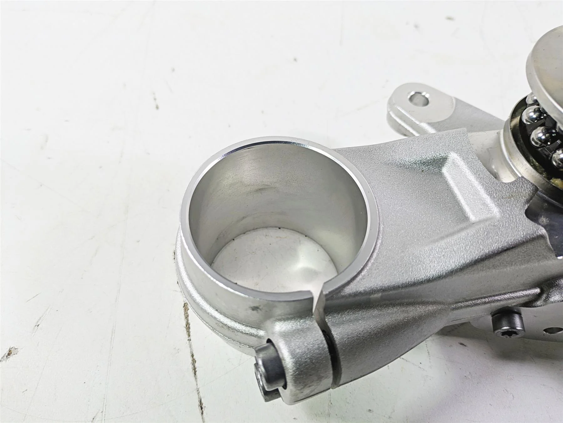 2015 BMW R nineT K21 Lower Triple Tree Steering Stem 31428552873 31428538054 - Image 7