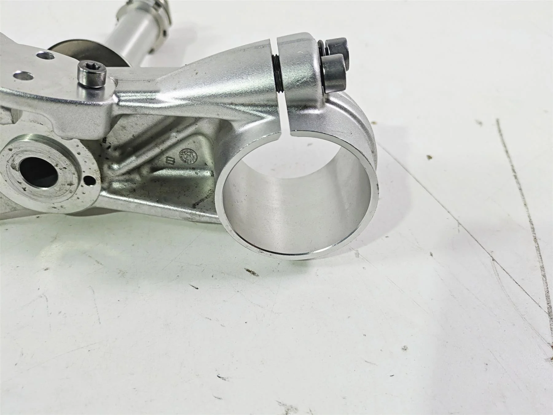 2015 BMW R nineT K21 Lower Triple Tree Steering Stem 31428552873 31428538054 - Image 8