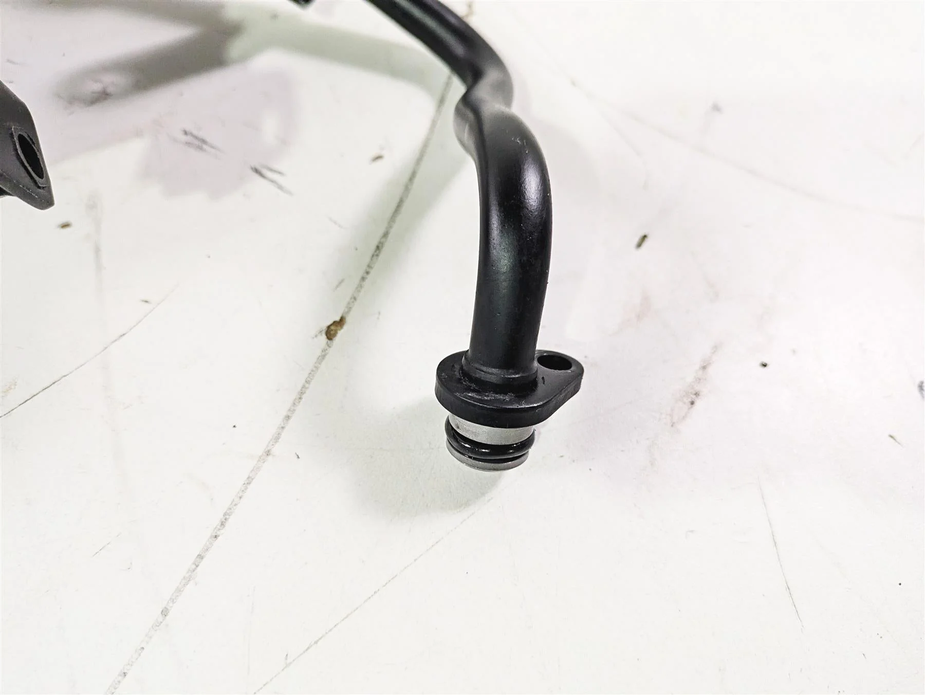 2015 BMW R nineT K21 Oil Cooler & Lines - 591 Miles Only 17218543232 - Image 4