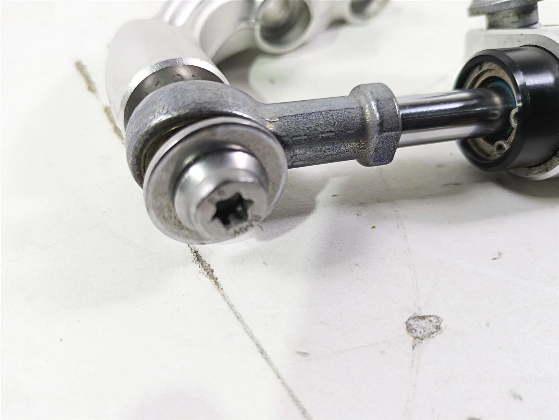 2015 BMW R nineT K21 Steering Damper & Mounts 591 Miles Only 32768548757 - Image 6