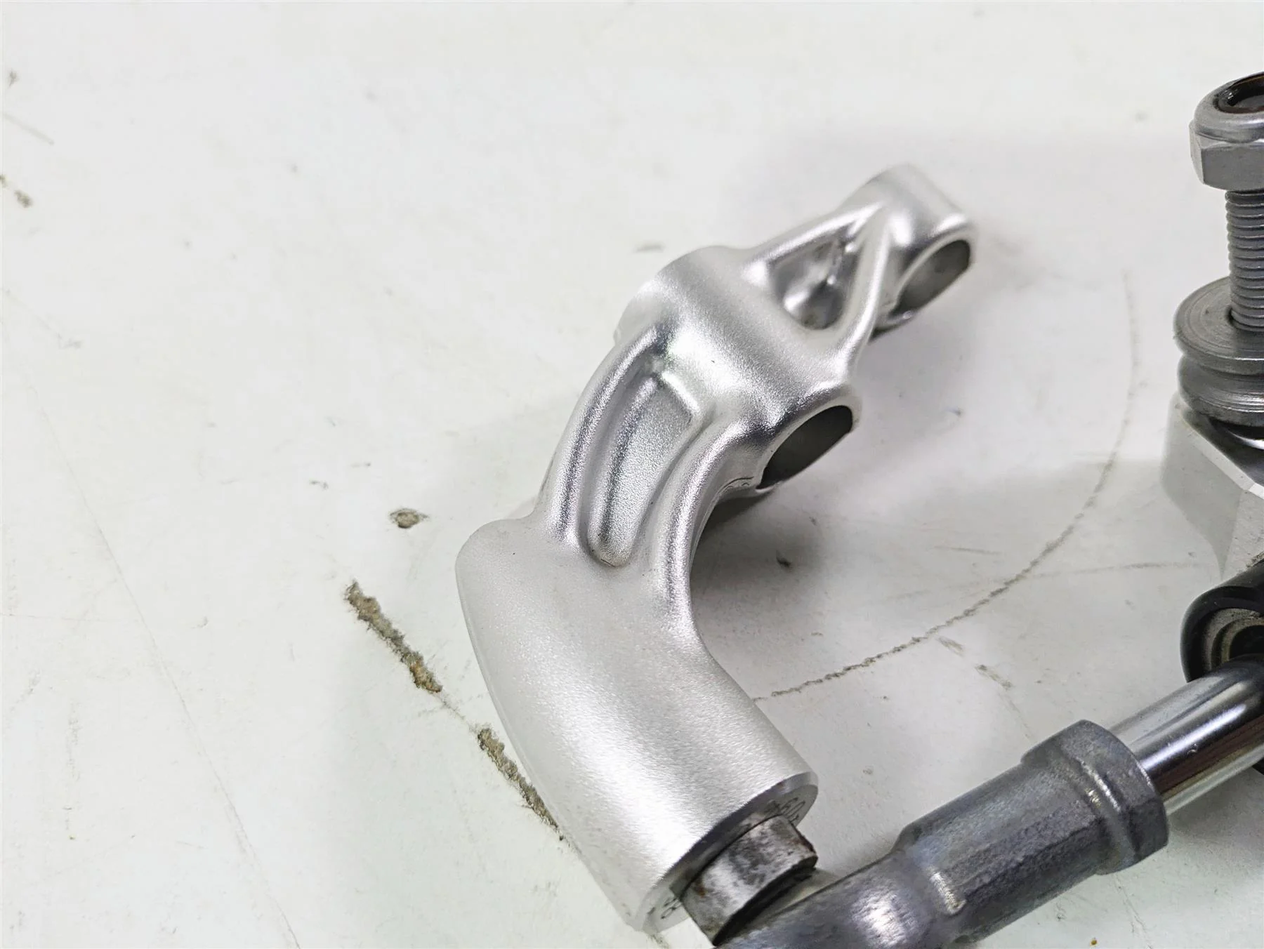 2015 BMW R nineT K21 Steering Damper & Mounts 591 Miles Only 32768548757 - Image 7