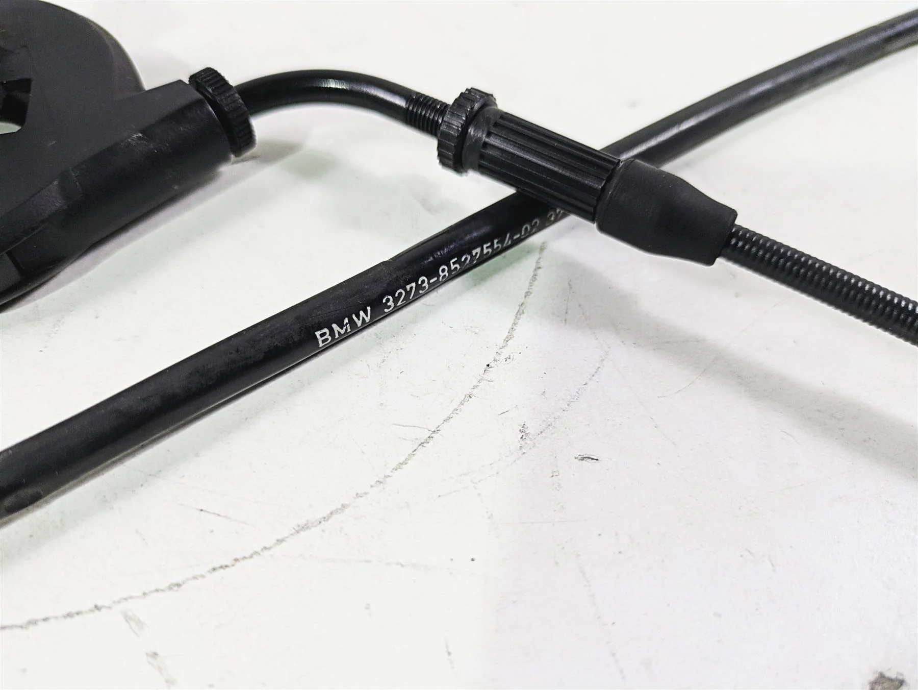 2015 BMW R nineT K21 Throttle Cable & Mount Set 32778527554 - Image 9