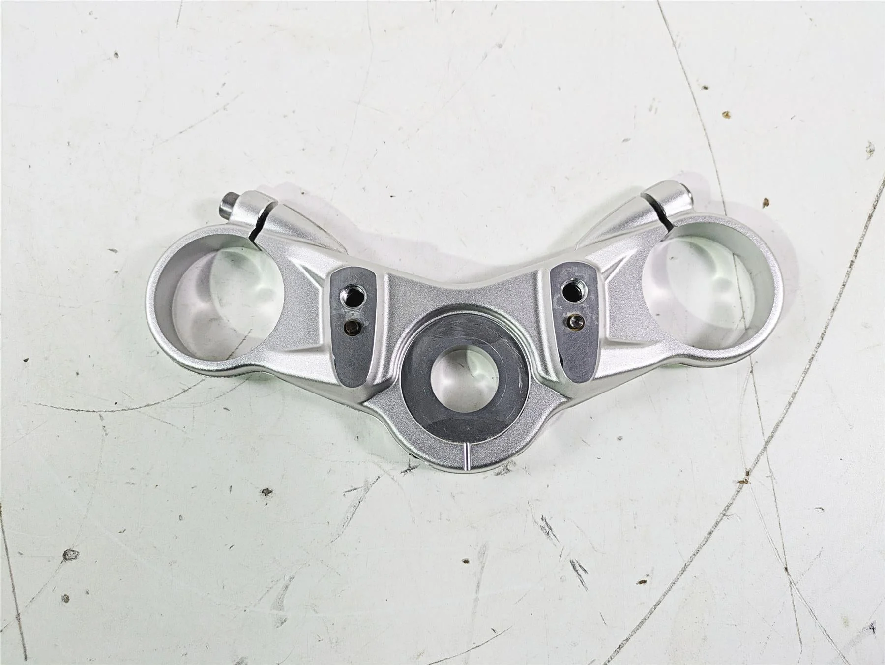 2015 BMW R nineT K21 Upper Triple Tree Steering Clamp 31428538052 - Image 5