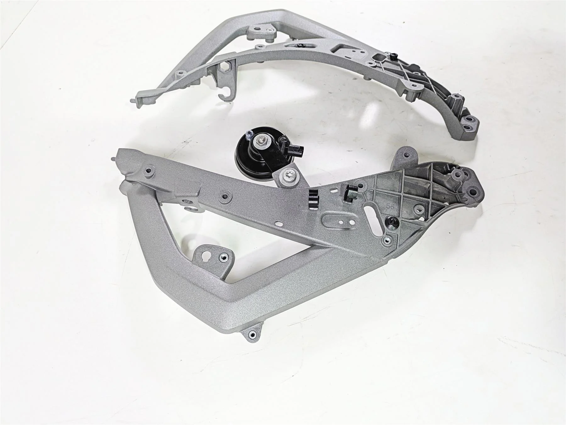 2015 BMW R1200 GS Adv K51 Front Left Right Side Stay Mounts 46638528673 - Image 2