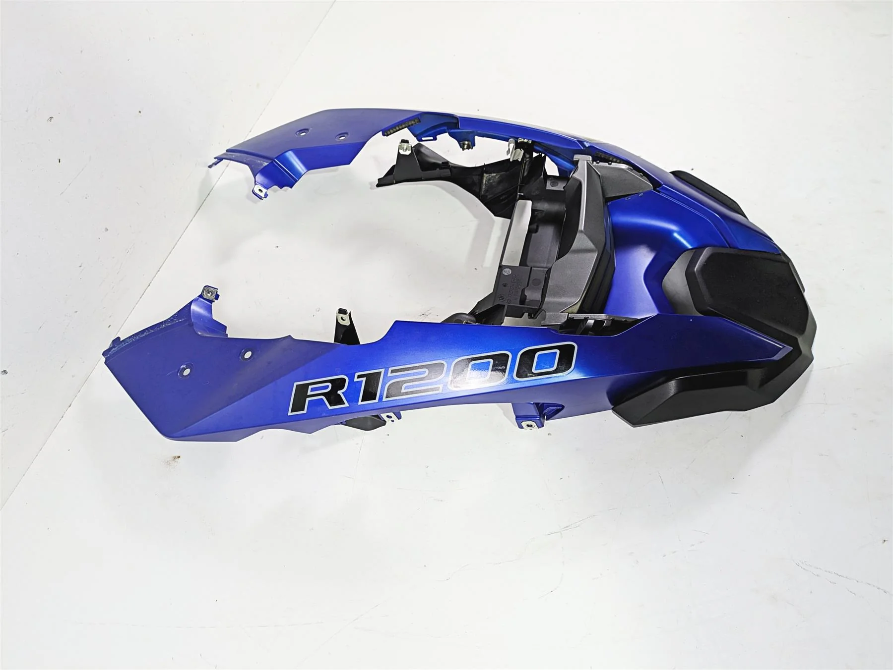 2015 BMW R1200 GS Adv K51 Front Upper Fender Racingblue 46618532214 46618536934