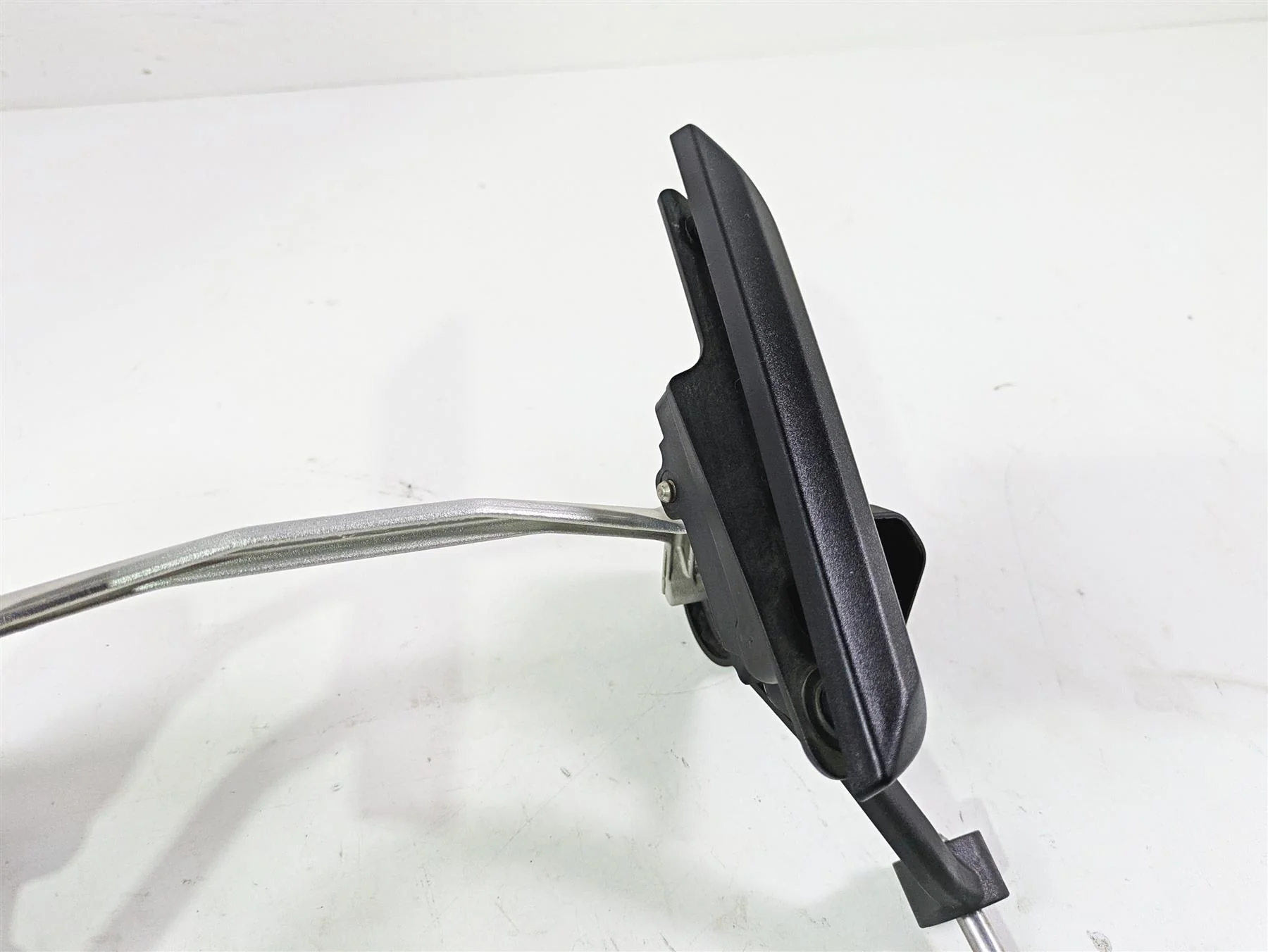 2015 BMW R1200 GS Adv K51 Front Windshield Adjustment Mount Set 46638536083 - Image 6