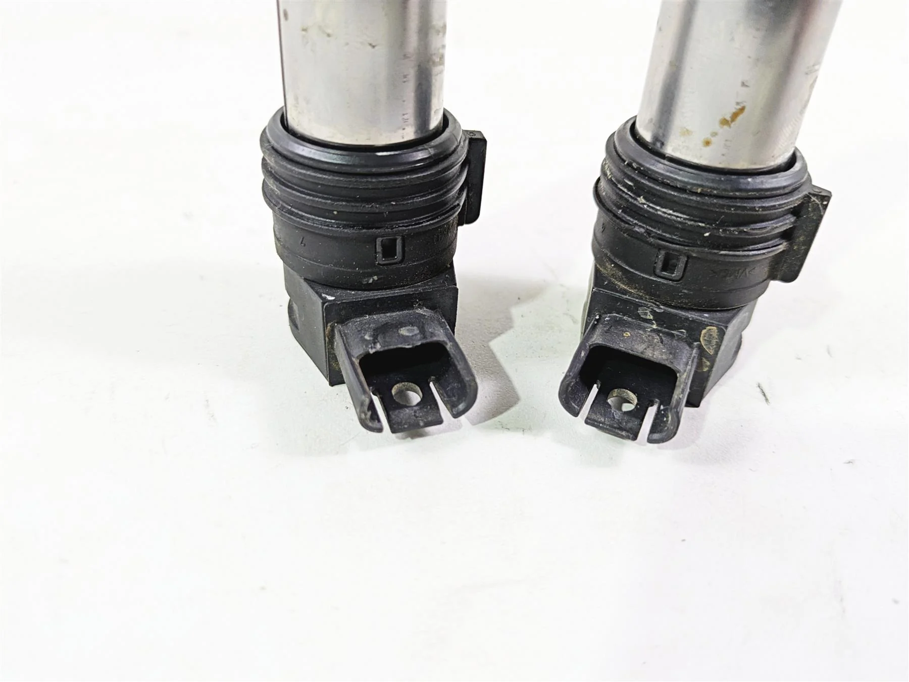2015 BMW R1200 GS Adv K51 Ignition Coils Stick Coil Set 12138526677 - Image 8