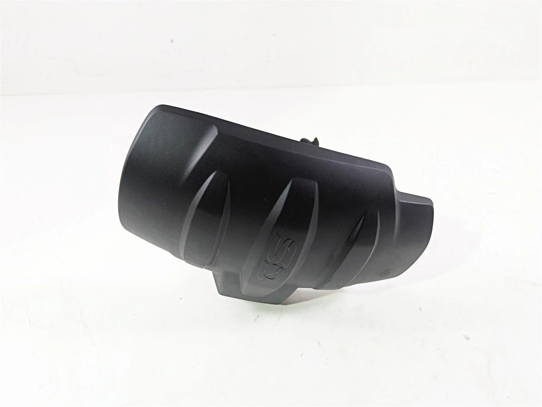 2015 BMW R1200 GS Adv K51 Rear Lower Fender Mud Guard 46628533657 - Image 12