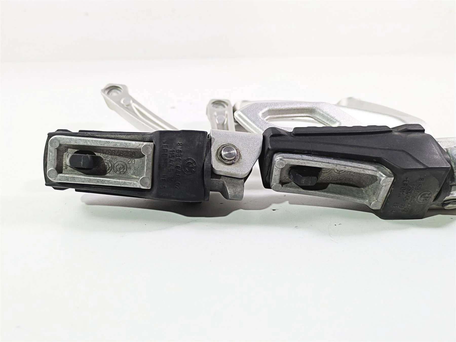 2015 BMW R1200 GS Adv K51 Rear Passenger Footpeg Set 46718526741 46718526742 - Image 7