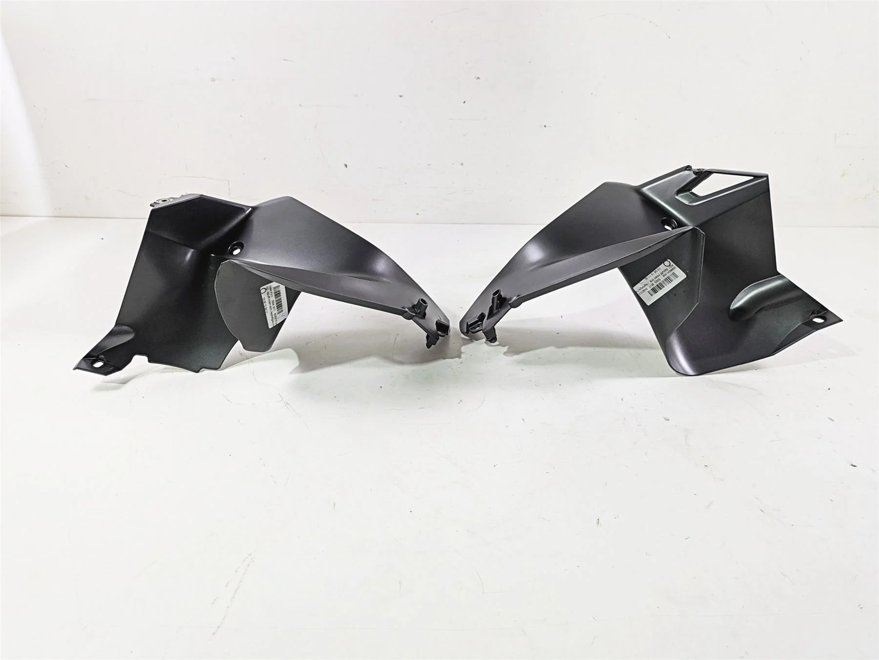 2015 BMW R1200 GS Adv K51 Side Infill Lower Fairing Set 46638536937 46638536938 - Image 12