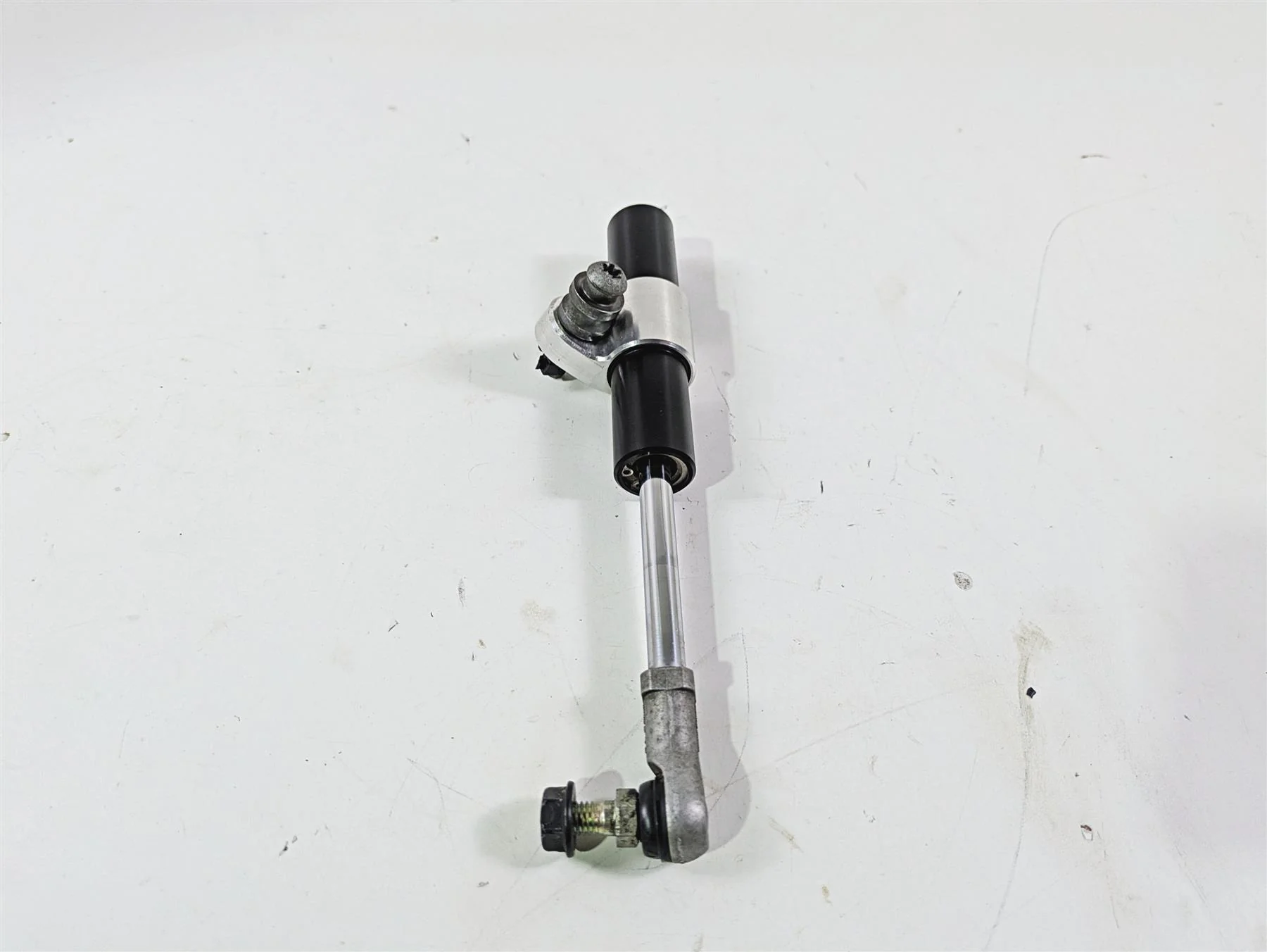 2015 BMW R1200 GS Adv K51 Steering Damper Stabilizer & Mounts 32768549363 - Image 2