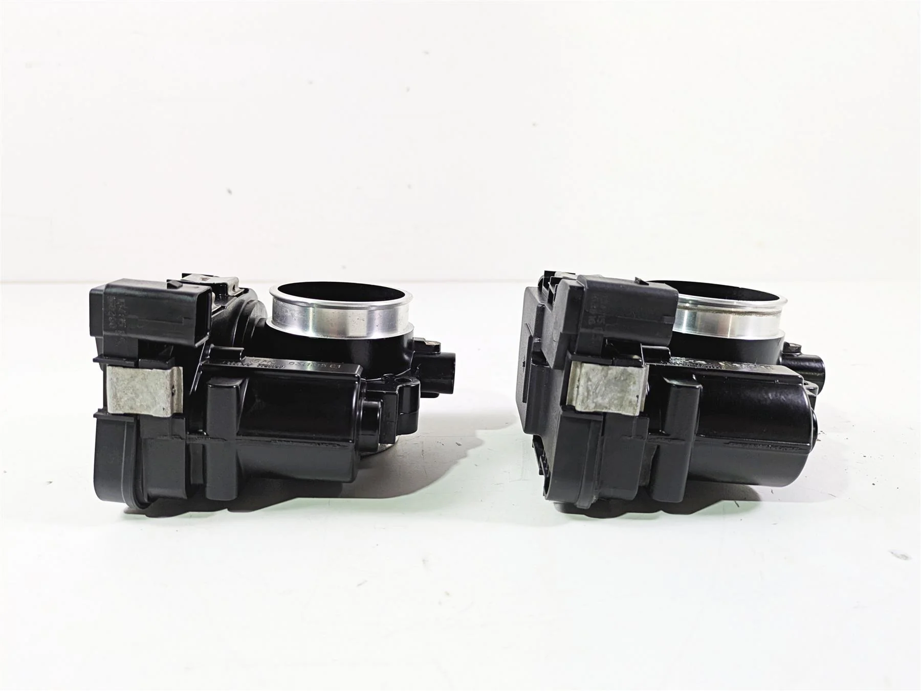 2015 BMW R1200 GS Adv K51 Throttle Body Set -Tested - Video 13548564959 - Image 2