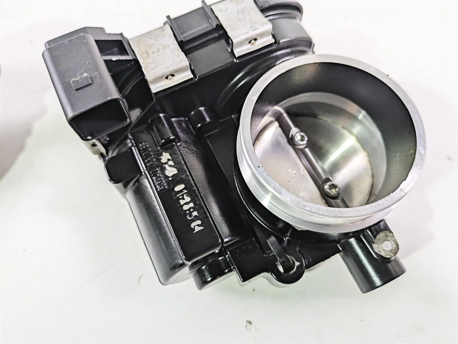 2015 BMW R1200 GS Adv K51 Throttle Body Set -Tested - Video 13548564959 - Image 7
