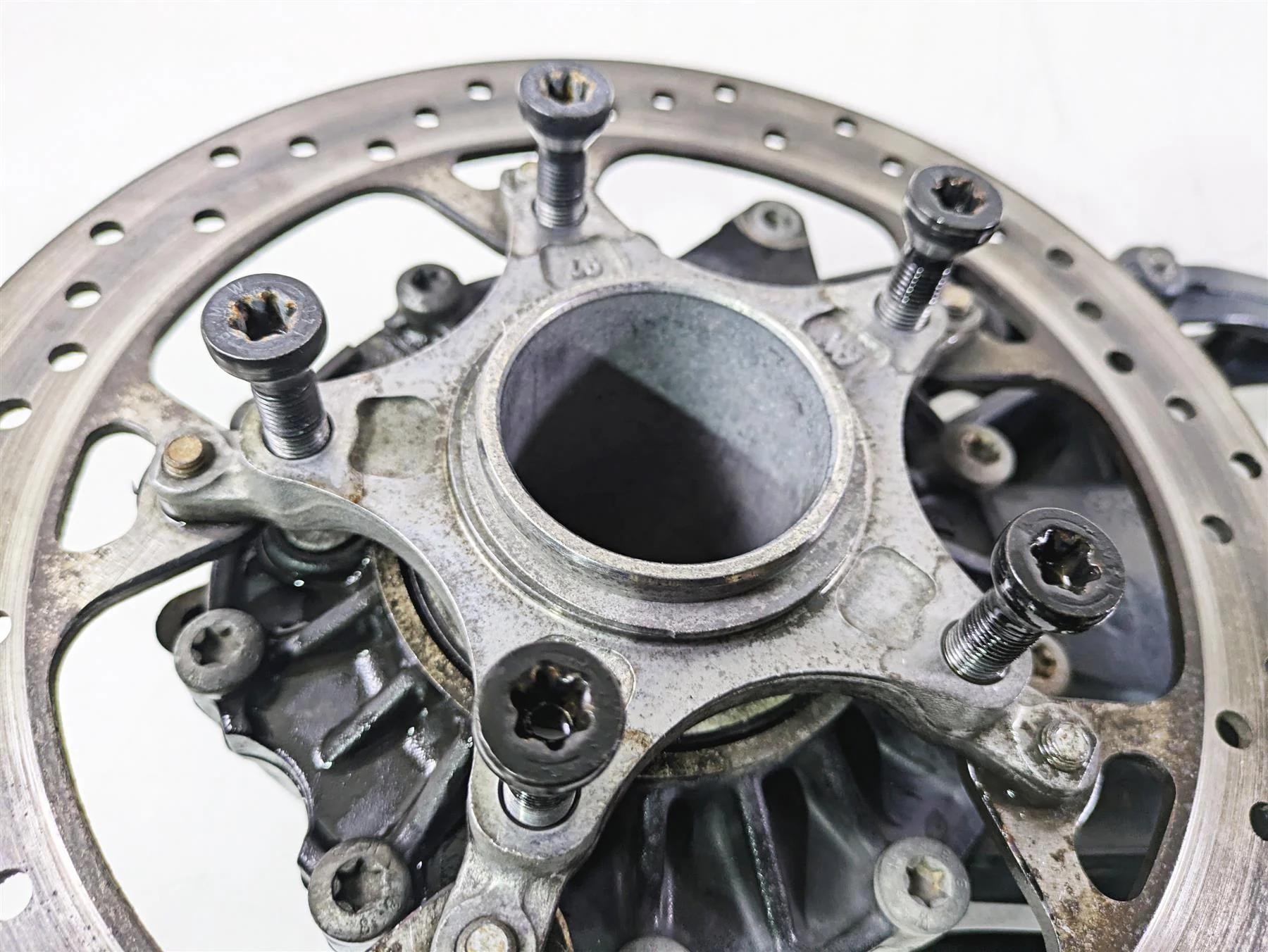 2015 BMW R1200GS Adv K51 Differential Drive Shaft Swingarm 32:11 33748536077 - Image 11