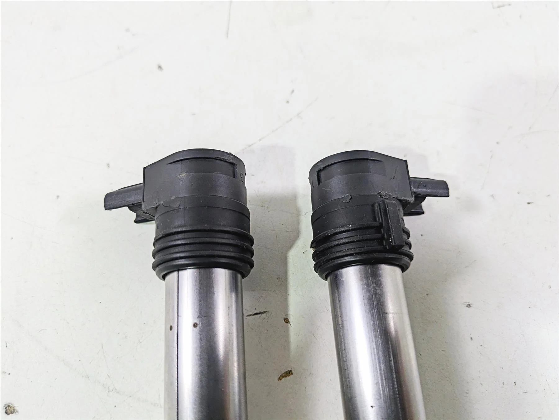 2015 BMW R1200GS Adv K51 Eldor Ignition Coil Set 12138526677 - Image 5