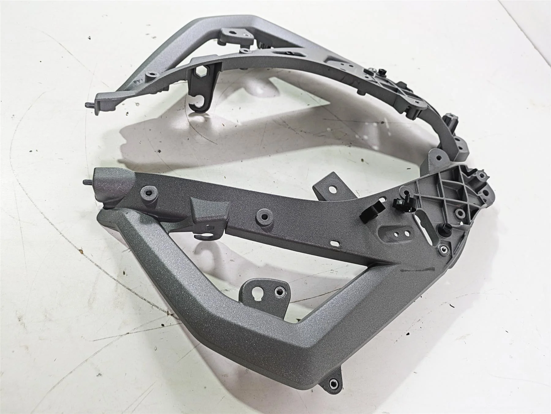 2015 BMW R1200GS Adv K51 Front Left Right Side Stay Carrier 46638528673 - Image 3