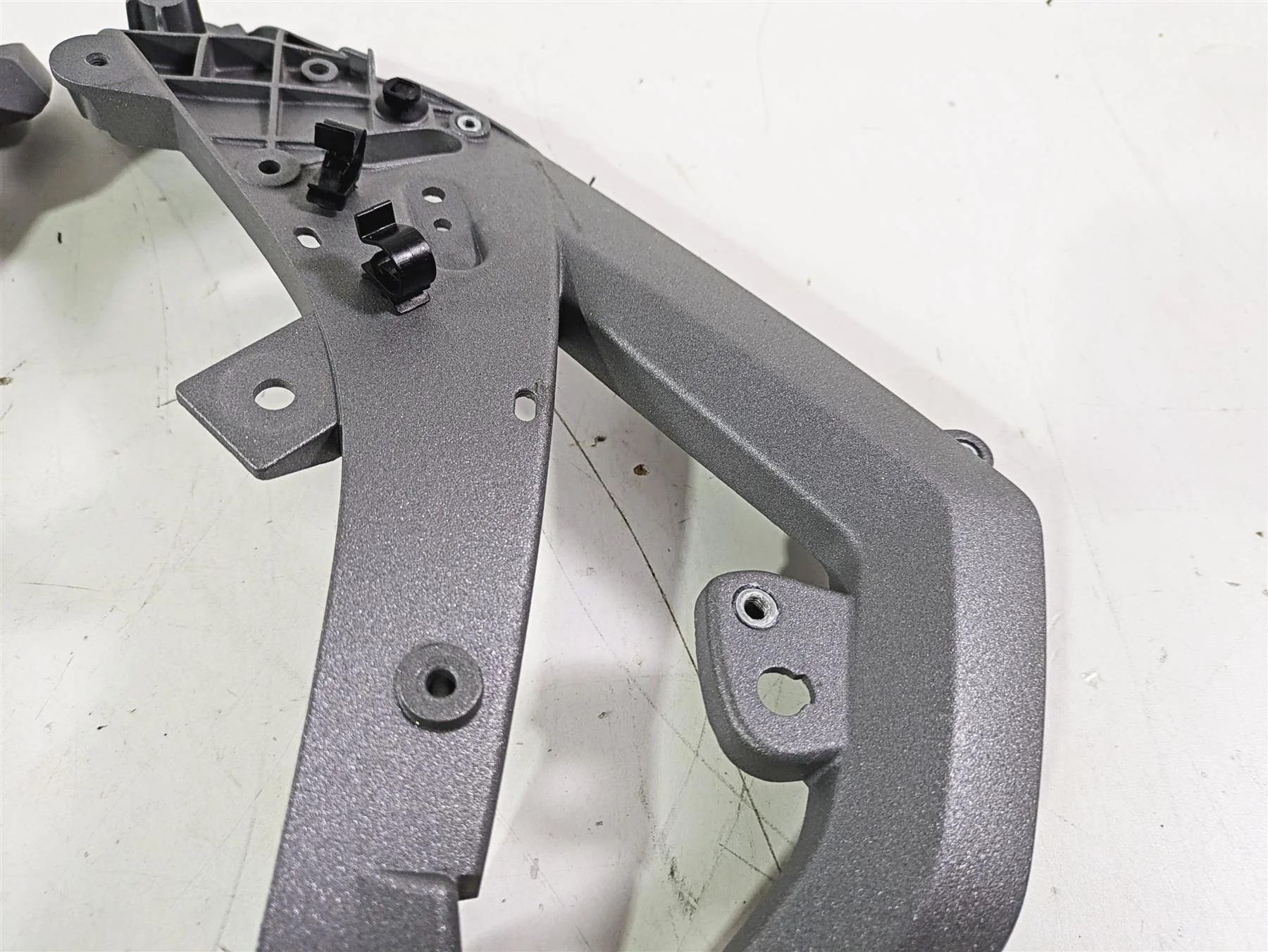 2015 BMW R1200GS Adv K51 Front Left Right Side Stay Carrier 46638528673 - Image 7