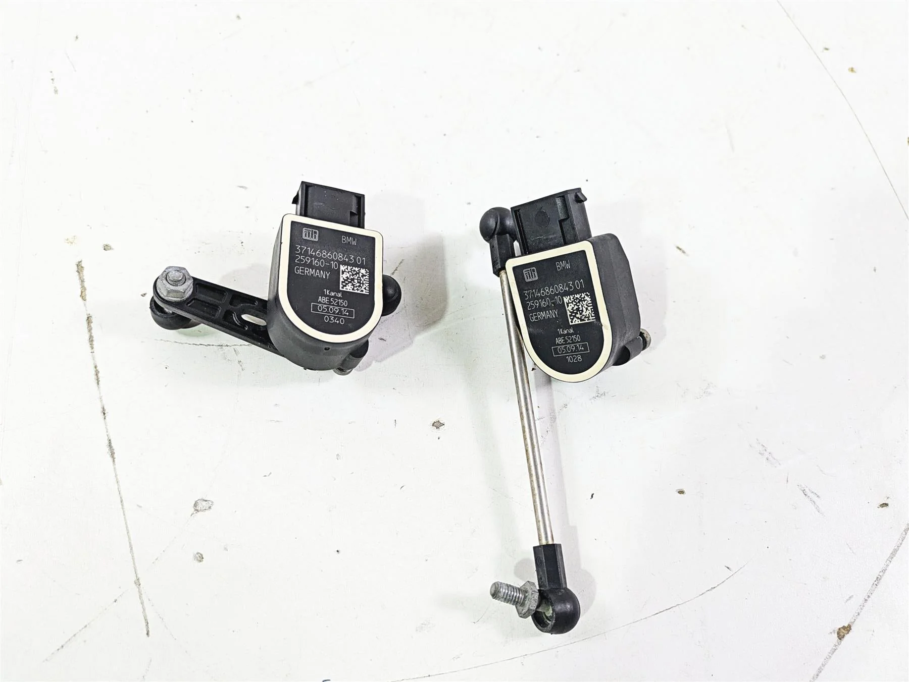 2015 BMW R1200GS Adv K51 Front & Rear Leveling Sensor 37146860843 37146870000