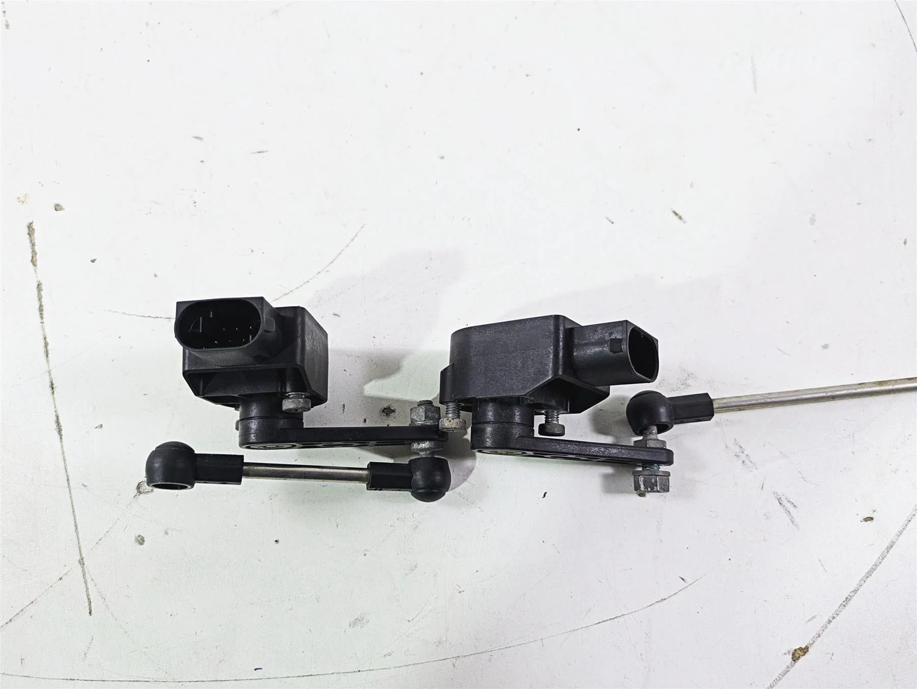 2015 BMW R1200GS Adv K51 Front & Rear Leveling Sensor 37146860843 37146870000 - Image 11