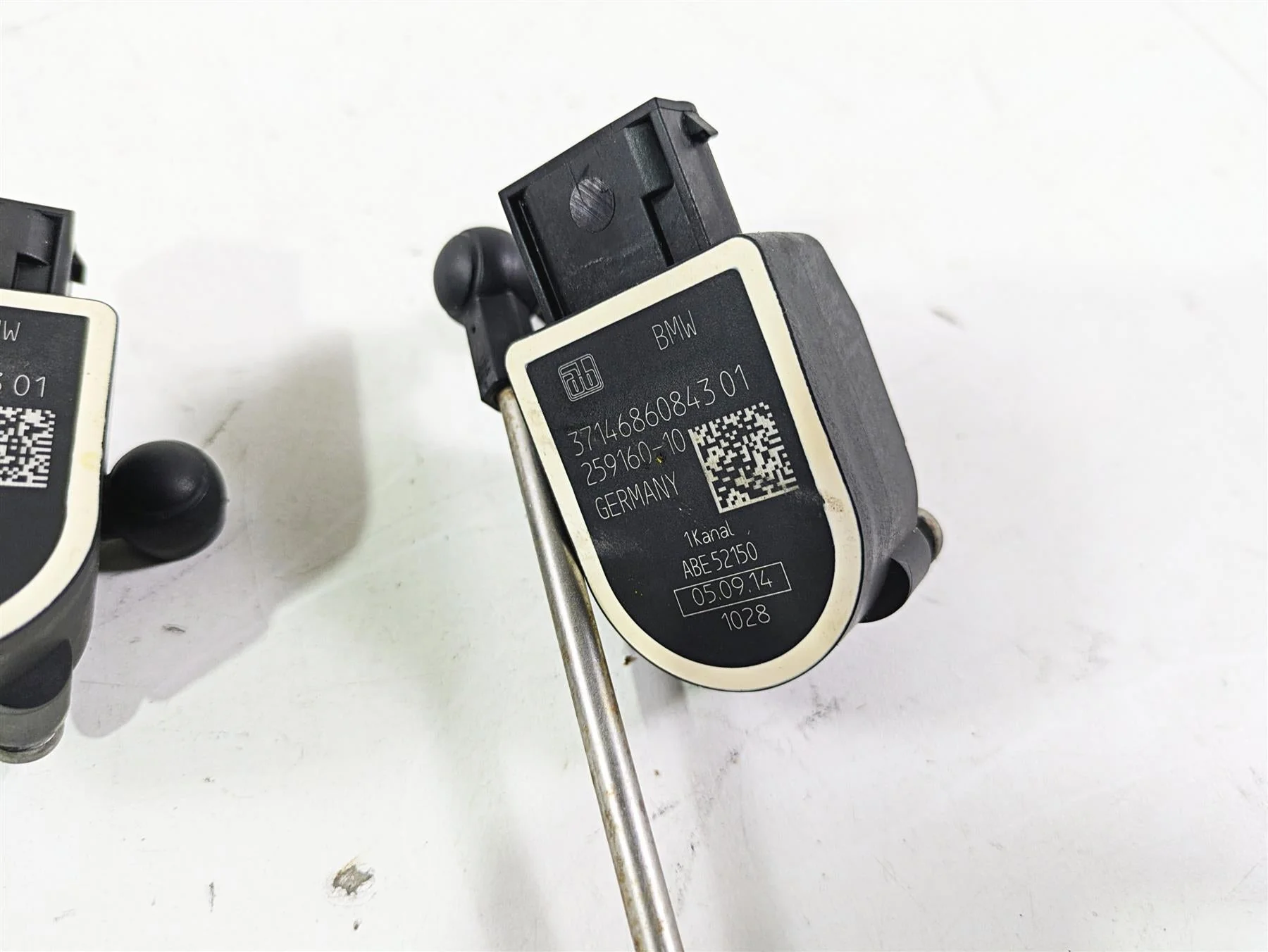 2015 BMW R1200GS Adv K51 Front & Rear Leveling Sensor 37146860843 37146870000 - Image 5