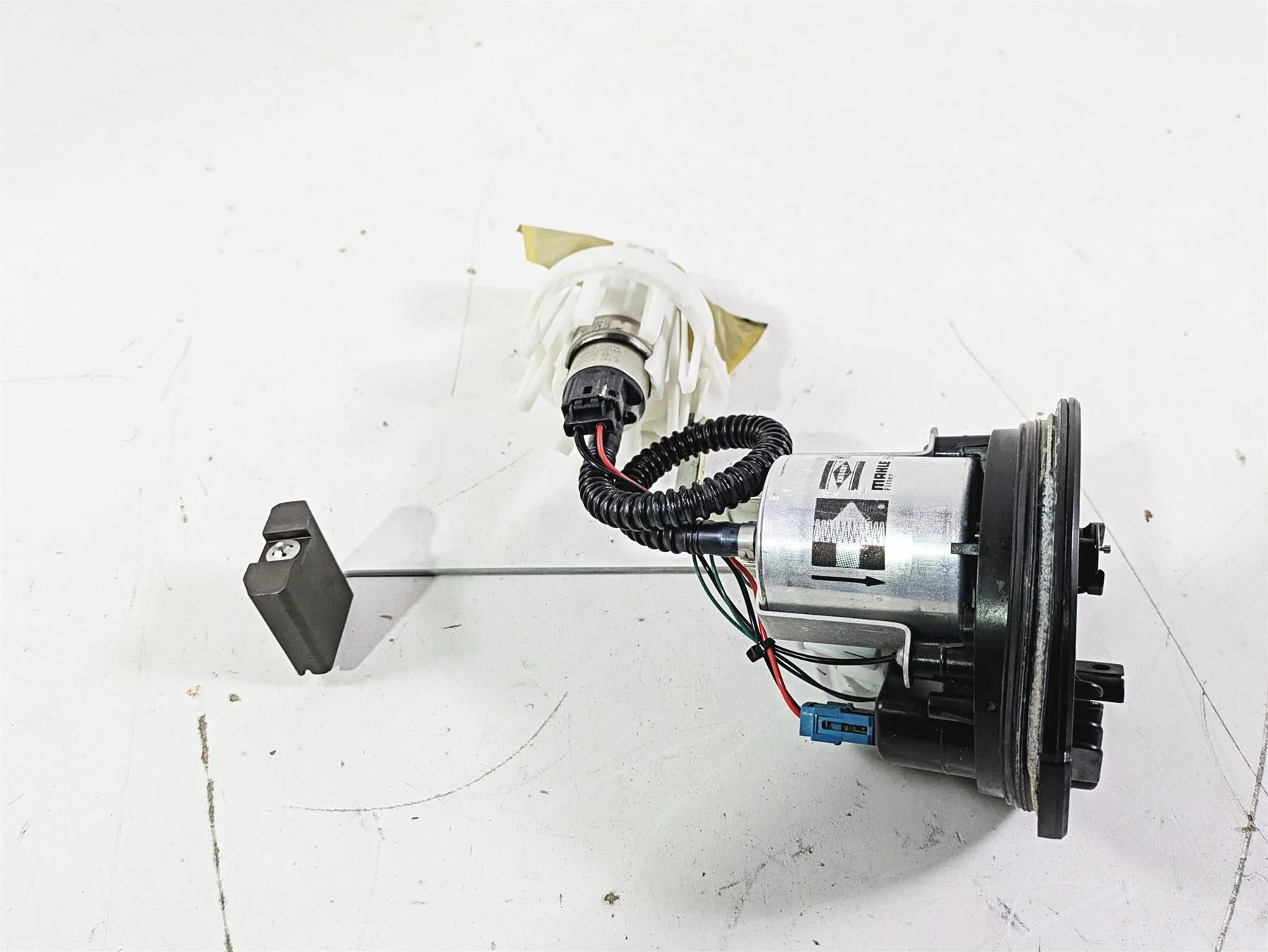 2015 BMW R1200GS Adv K51 Fuel Gas Petrol Pump & Sender - Tested 16148357969 - Image 3