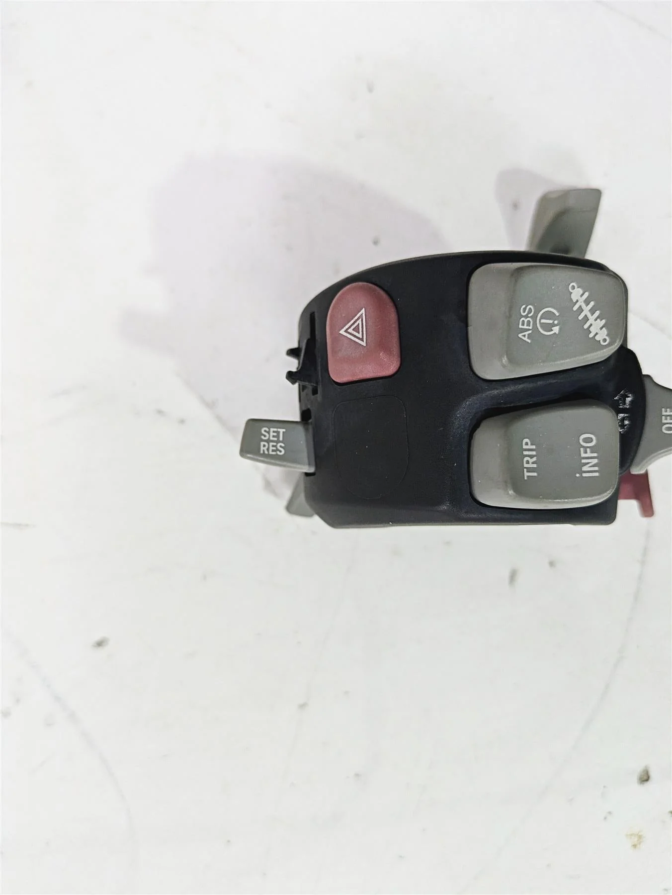 2015 BMW R1200GS Adv K51 Left Hand Control Switch READ 61318549965 - Image 4