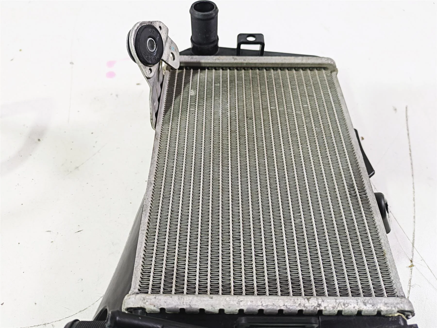 2015 BMW R1200GS Adv K51 Left Radiator Thermostat Fan Cover 17118546408 - Image 12