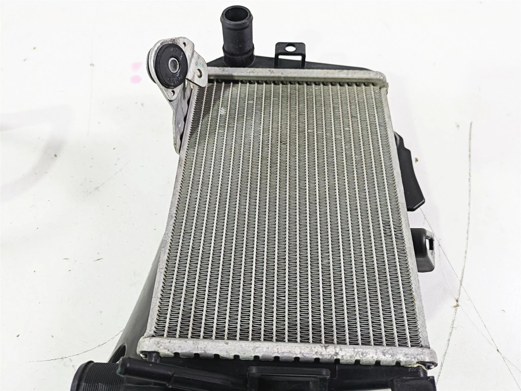 2015 BMW R1200GS Adv K51 Left Radiator Thermostat Fan Cover 17118546408 - Image 9