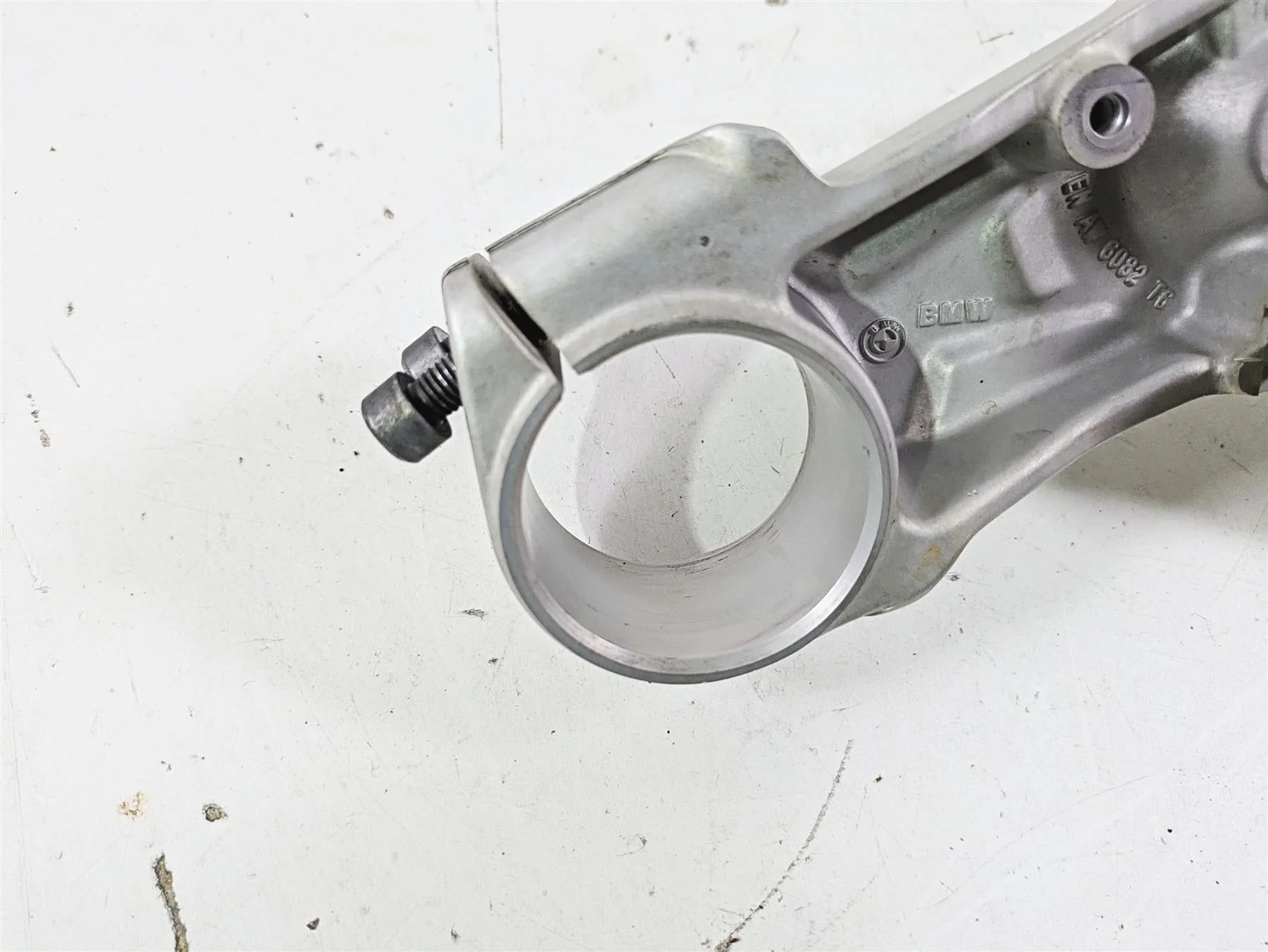 2015 BMW R1200GS Adv K51 Lower Triple Tree Ball Joint READ 31428549490 - Image 9