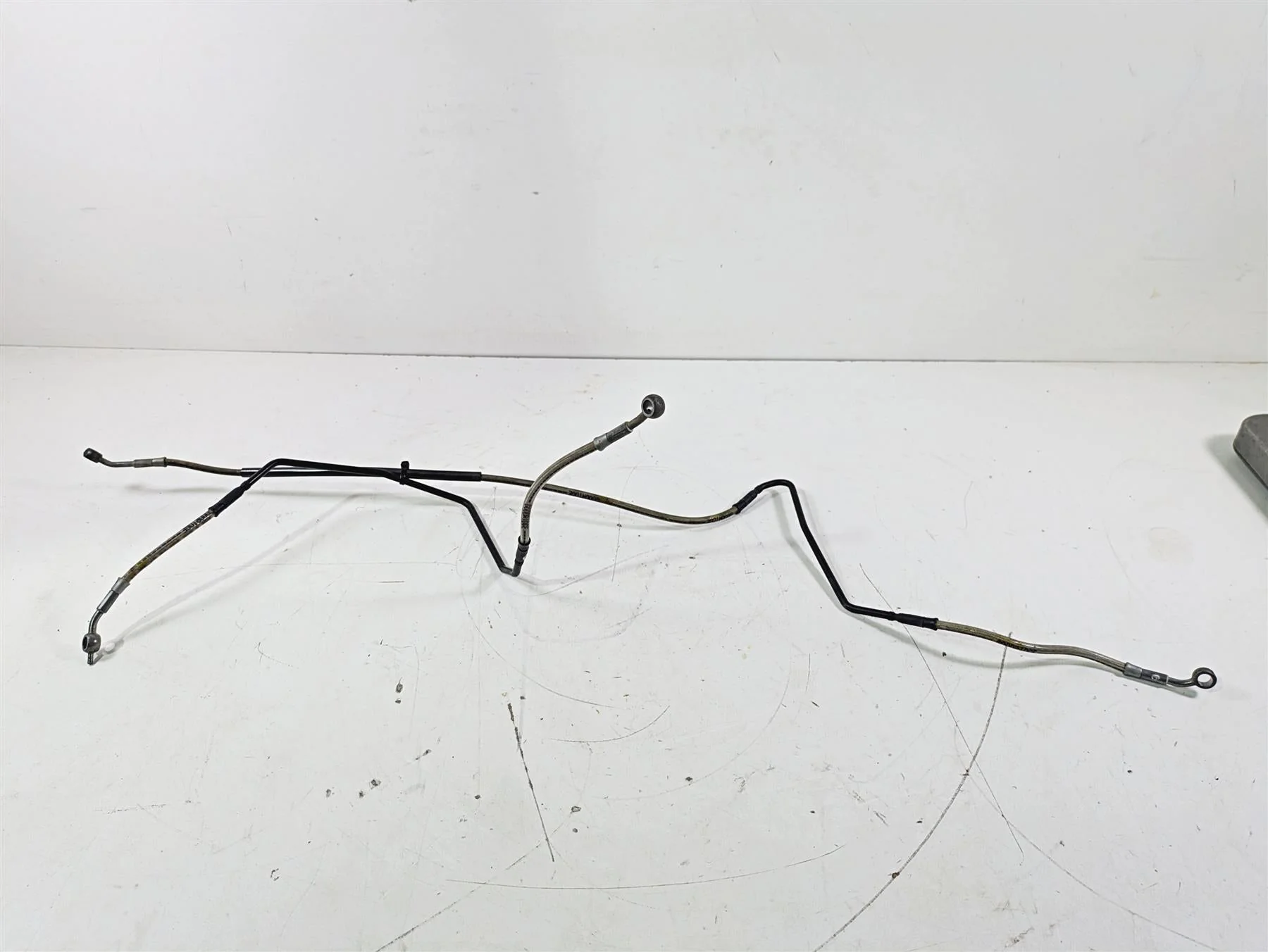 2015 BMW R1200GS Adv K51 Rear Abs Brake Line Hose Set 34328526555 34328526554 - Image 3